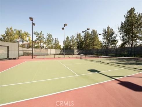 90  Winslow   Lane, Irvine, CA