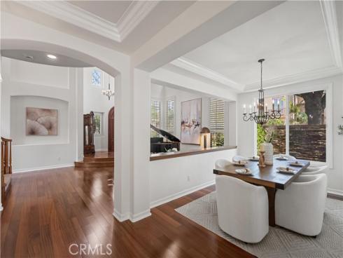 16  Spring Grv  , Irvine, CA