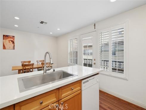 9  Bonsall  61 , Irvine, CA