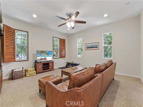 54  Tea Garden  , Irvine, CA