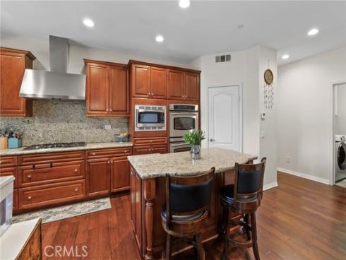 54  Tea Garden  , Irvine, CA