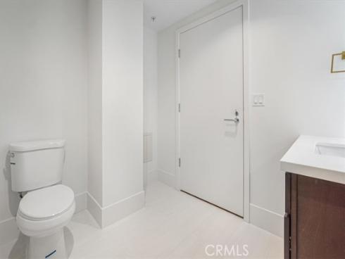 3131  Michelson  1402  Drive, Irvine, CA