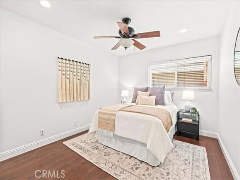 3  Christamon  , Irvine, CA