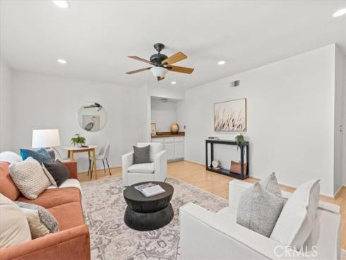 3  Christamon  , Irvine, CA