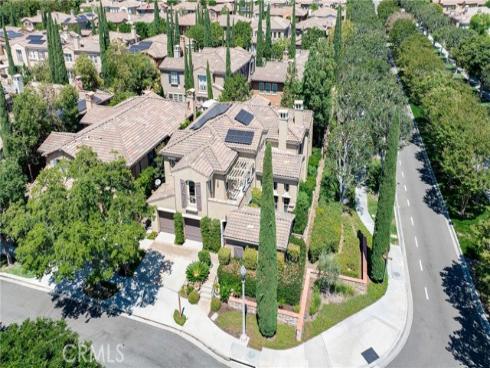 37  Triple Leaf  , Irvine, CA