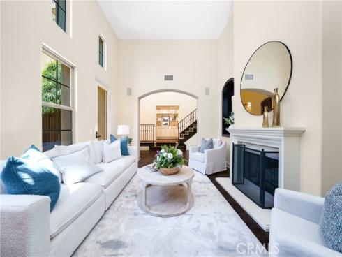 37  Triple Leaf  , Irvine, CA