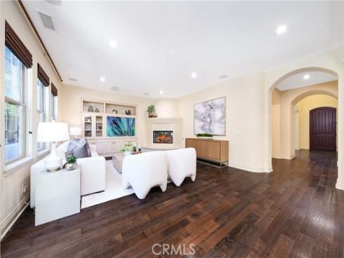 37  Triple Leaf  , Irvine, CA