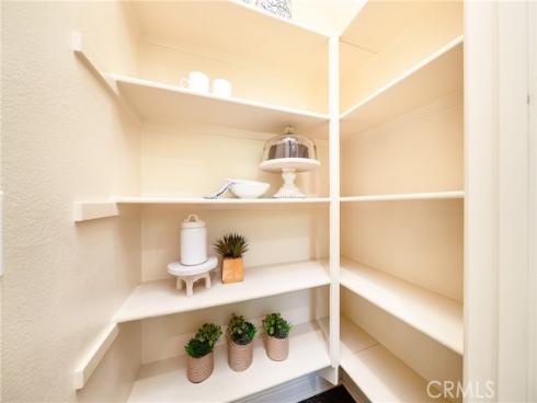 37  Triple Leaf  , Irvine, CA