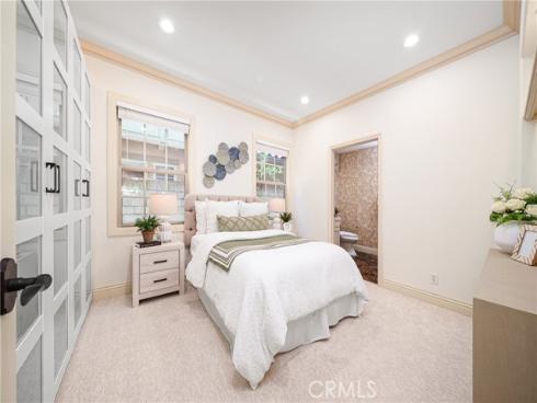 37  Triple Leaf  , Irvine, CA