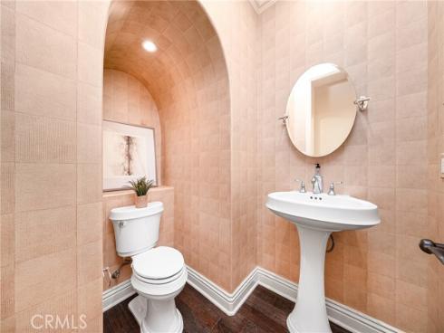 37  Triple Leaf  , Irvine, CA