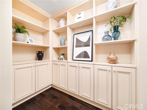 37  Triple Leaf  , Irvine, CA