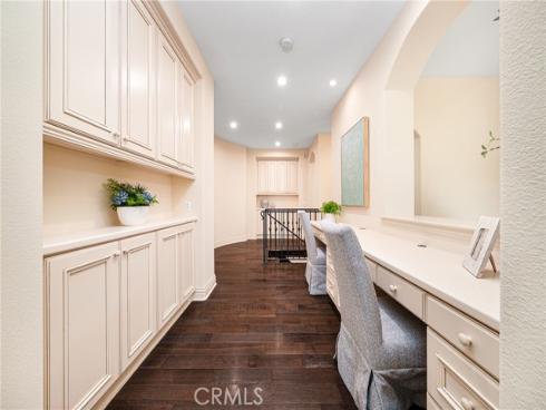 37  Triple Leaf  , Irvine, CA