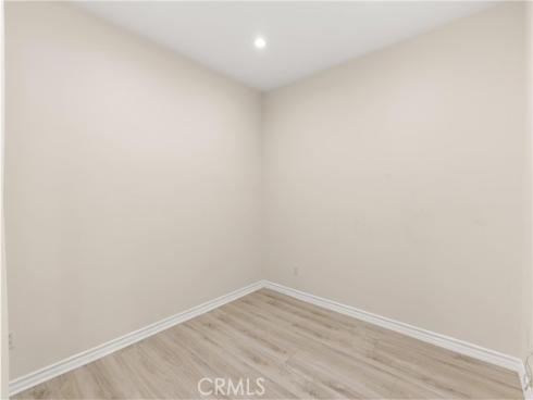 2243  Martin  207 , Irvine, CA