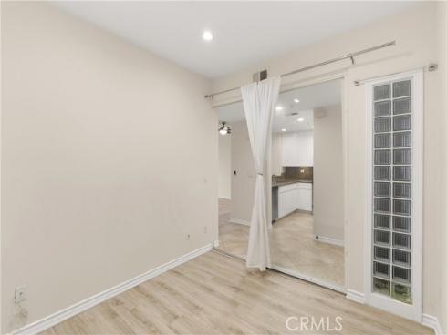 2243  Martin  207 , Irvine, CA