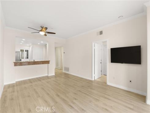 2243  Martin  207 , Irvine, CA