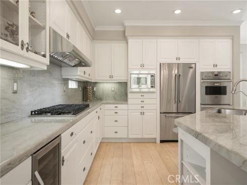 24  Malibu  , Irvine, CA