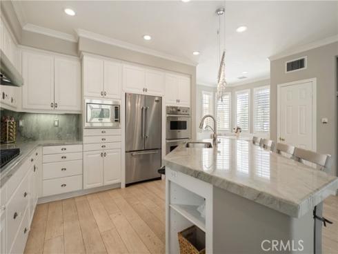 24  Malibu  , Irvine, CA