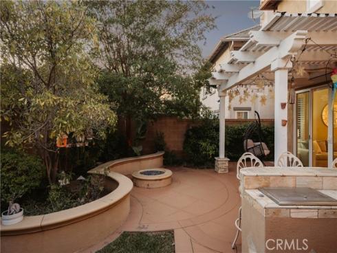 24  Malibu  , Irvine, CA