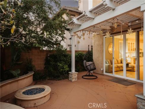 24  Malibu  , Irvine, CA