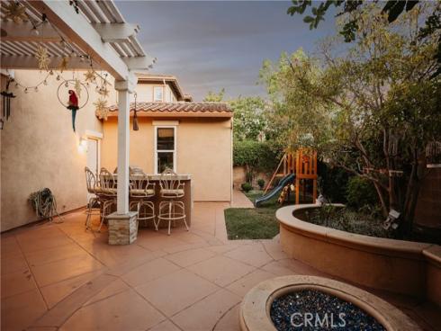 24  Malibu  , Irvine, CA