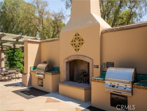 24  Malibu  , Irvine, CA