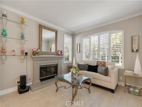 24  Malibu  , Irvine, CA