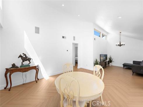 18  Navarre  133 , Irvine, CA