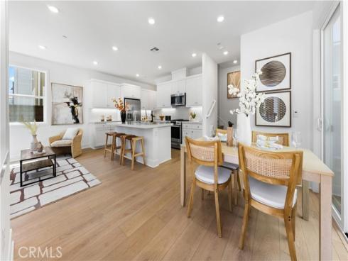 422  Lobata  , Irvine, CA