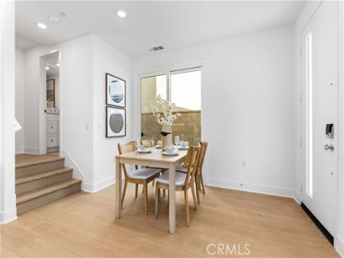 422  Lobata  , Irvine, CA