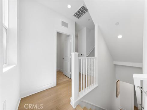 422  Lobata  , Irvine, CA