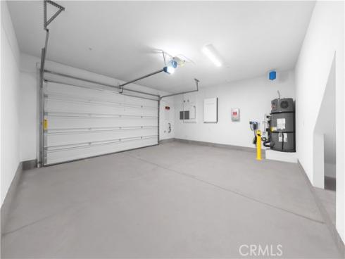 422  Lobata  , Irvine, CA