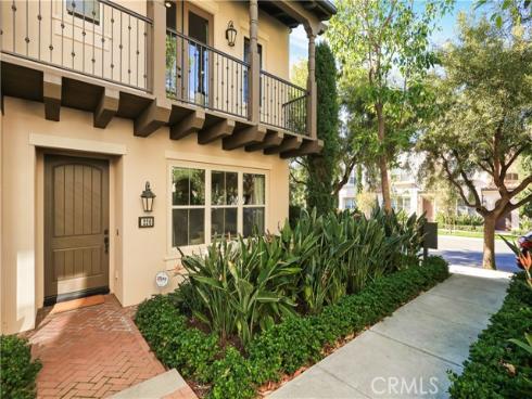 220  Kempton  , Irvine, CA