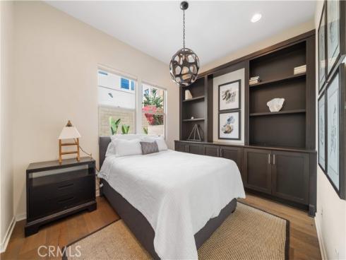 105  newall  , Irvine, CA