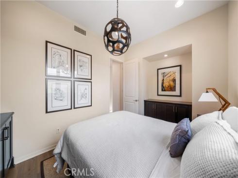 105  newall  , Irvine, CA