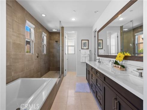 105  newall  , Irvine, CA