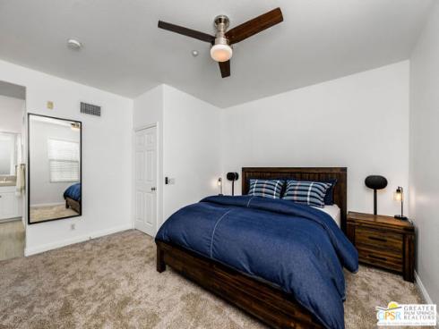 50  Vintage  , Irvine, CA