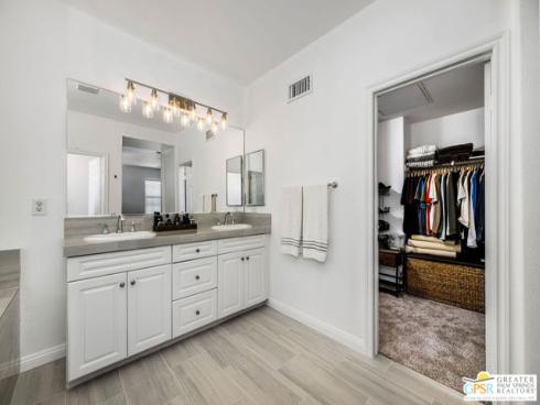 50  Vintage  , Irvine, CA