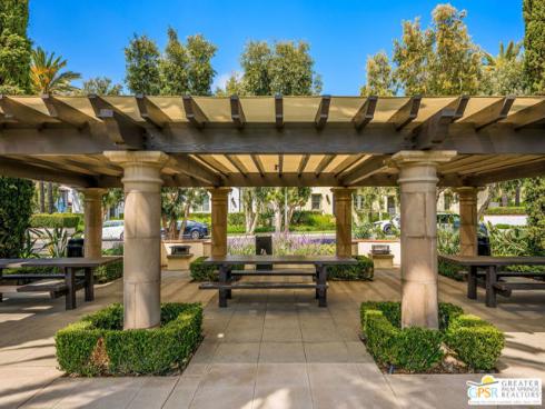 50  Vintage  , Irvine, CA