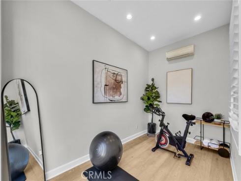 61  Acorn Glen  , Irvine, CA