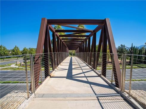 61  Acorn Glen  , Irvine, CA