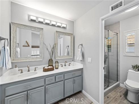 3  Summer Breeze  , Irvine, CA