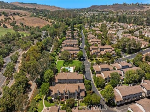 3  Summer Breeze  , Irvine, CA