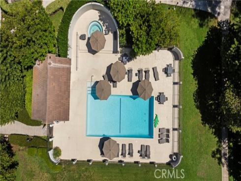 3  Summer Breeze  , Irvine, CA