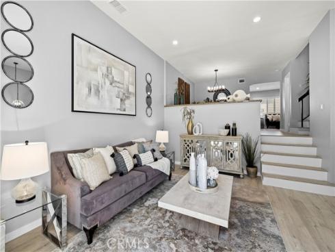 3  Summer Breeze  , Irvine, CA