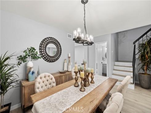 3  Summer Breeze  , Irvine, CA