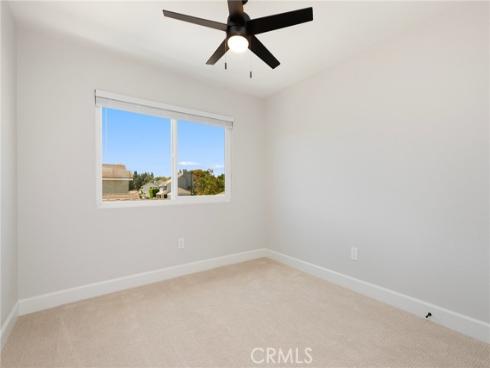 226  Greenmoor  95 , Irvine, CA