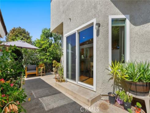 226  Greenmoor  95 , Irvine, CA