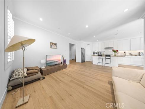 63  Birmingham  , Irvine, CA