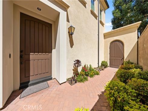 63  Birmingham  , Irvine, CA