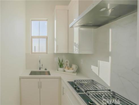 137  Oakstone  , Irvine, CA